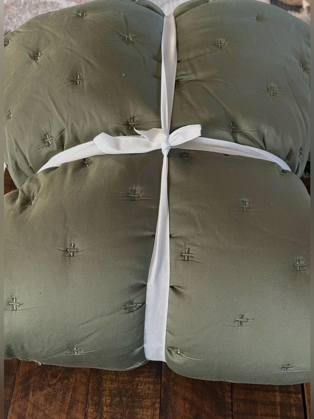 Quince Bamboo Dream Quilt, Full/Queen (Olive)